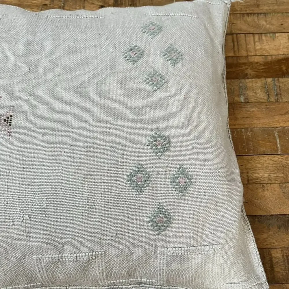 Handwoven Pillow King Size Manchester Mills Down Dreams Inner Chamber